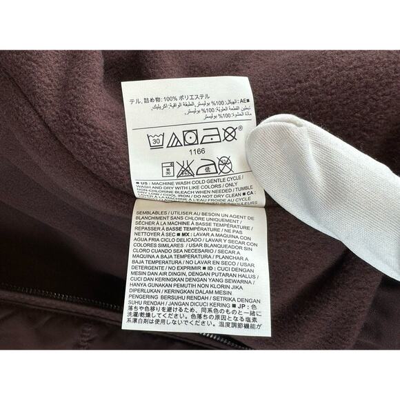 Old Navy Canvas Puffer Vest, Burgundy M gorpcore mountain 64-04 NWT - Picture 6 of 14
